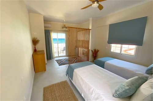 Foto 6 - Beachfront 2-bed Luxury Suite - Agios Gordios, Corfu, Greece