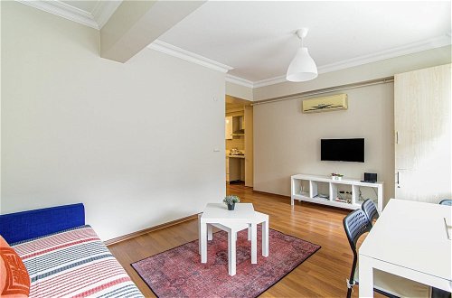 Photo 4 - Central and Fully Furnished Flat in Beyo lu