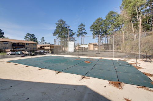 Photo 8 - Hot Springs Condo w/ Community Pool & Hot Tub