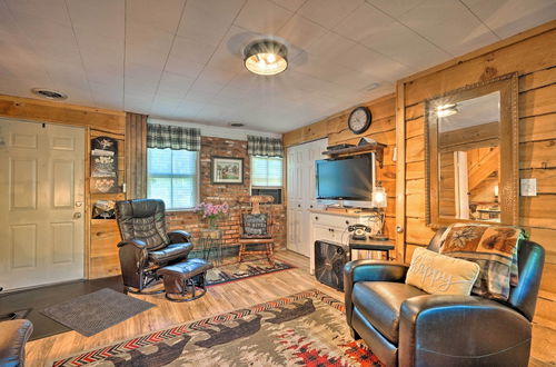 Photo 4 - Adirondack Mountains Cottage Near Gore Mountain