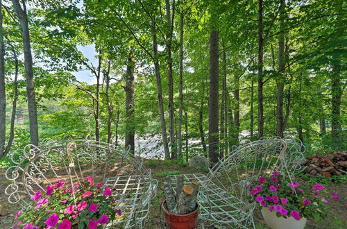 Photo 12 - Adirondack Mountains Cottage Near Gore Mountain