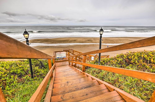 Photo 13 - Beachfront Lincoln City Condo-patio & Pool Access