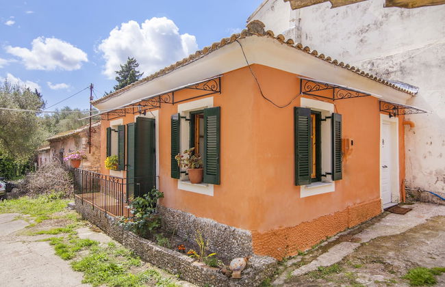 Old Barber Shop by Konnect, 1,2km from Dassia beach - Foto 8
