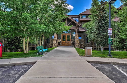 Photo 11 - Breckenridge Getaway w/ Patio & Resort Amenities