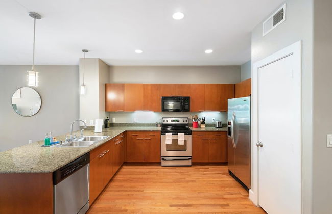 Plano Amazing 2BD 2BA Apartment - Photo 3