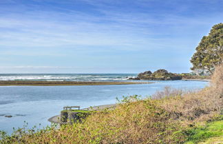 Foto 2 - Rustic Coastal Smith River Cottage w/ Ocean Views