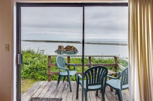 Foto 8 - Smith River Vintage Cabin W/oceanfront Deck+views