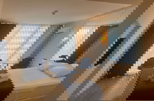 Foto 7 - Apartment with view of the sea and city