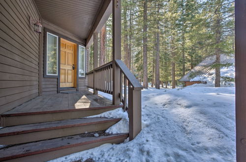 Photo 7 - Tahoe Donner Cabin: Lake Access + Private Patio