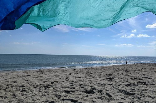 Foto 36 - Coastal Condo w/ Public Atlantic Beach Access