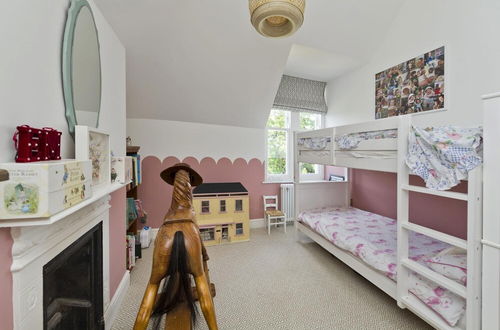 Foto 12 - Amazing Spacious 5 Bed House Wimbledon