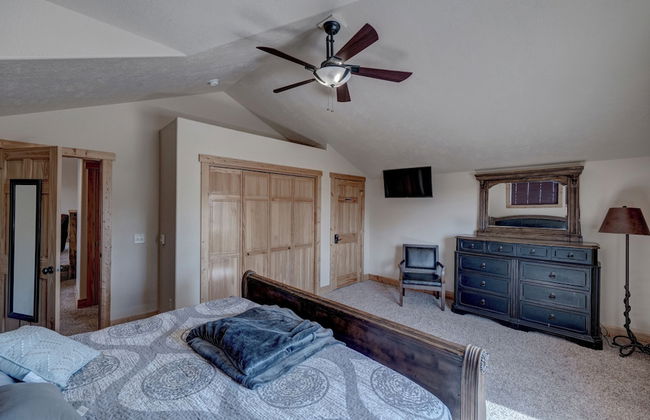 Avalanche Chalet at Terry Peak - Photo 8
