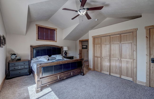Avalanche Chalet at Terry Peak - Photo 7