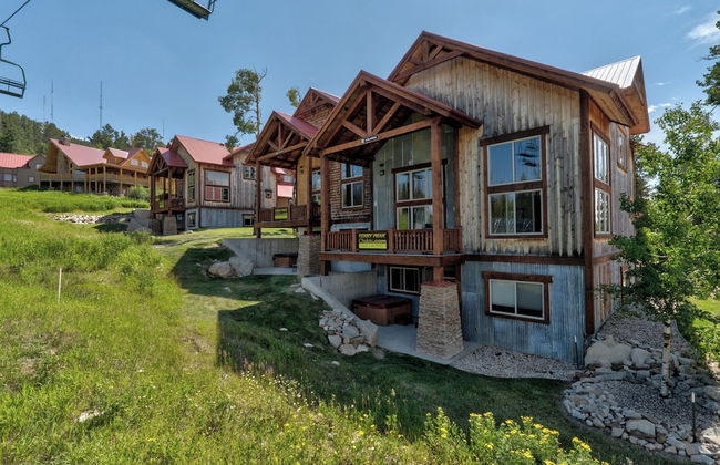 Avalanche Chalet at Terry Peak - Photo 41