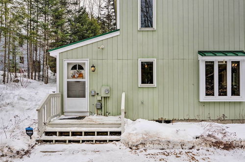 Photo 2 - Cozy Campton House w/ Mtn Views ~ 8 Mi to Ski