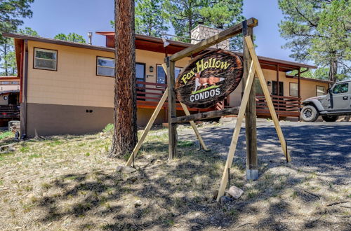 Photo 14 - Cozy Ruidoso Condo ~ 15 Mi to Ski Apache