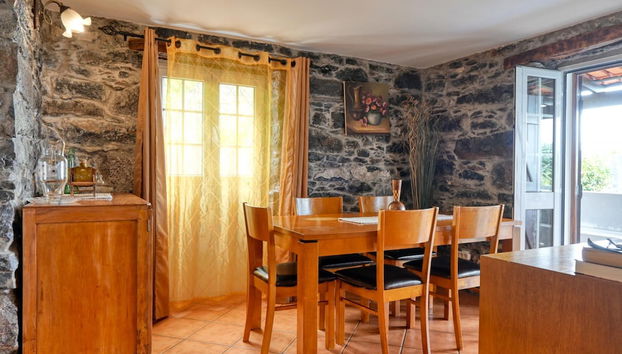 Casa do Pombal, a Home in Madeira - Photo 5, Room