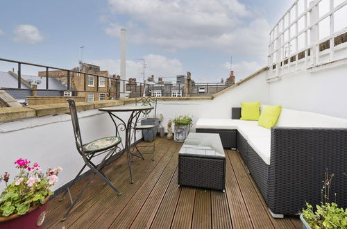 Foto 5 - Fantastic 2bed Flat With Private Roof Terrace