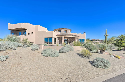 Photo 1 - Spacious Scottsdale Home w/ Poolside Lounge & Spa