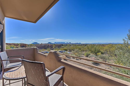 Photo 33 - Spacious Scottsdale Home w/ Poolside Lounge & Spa