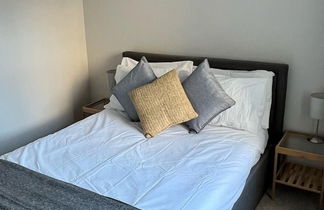 Photo 3 - Spacious 1-bed - Coolest Neighbourhood in Brighton