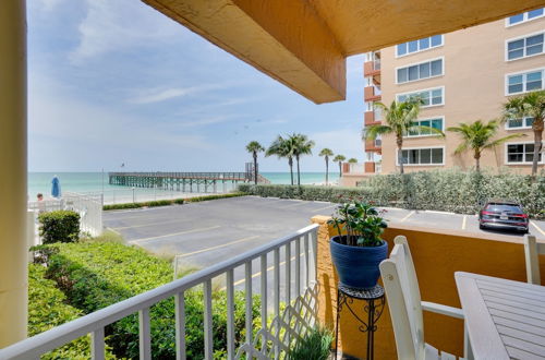 Foto 28 - Tranquil Redington Beach Condo w/ Beach Access