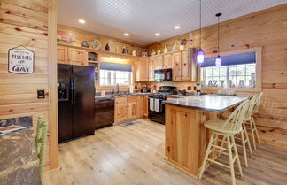 Foto 3 - French Lick Cabin w/ Covered Porch & Gas Grill