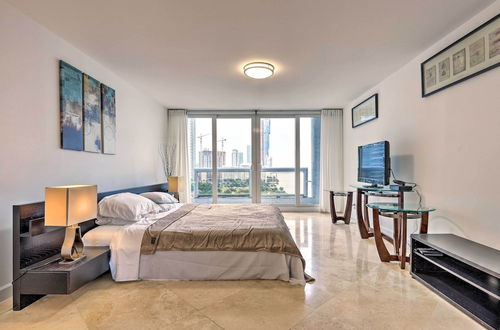 Photo 13 - Waterfront High-rise Condo - Miami Beach 5 Mi