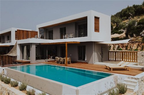 Foto 7 - Luxury 2S Villa Alpha With Private Pool