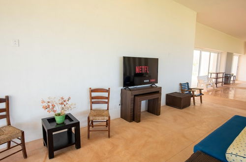 Foto 7 - Stunning Beachfront Suites Fiber Optic East of Progreso