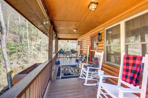 Photo 22 - Scenic Marble Cabin w/ Fire Pit