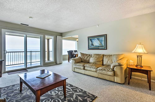 Photo 20 - Lincoln City Condo: Pool Access, Walk to Beach