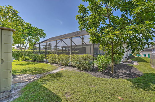 Foto 9 - Naples Oasis w/ Screened Pool, Bike to Beach