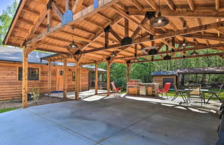 Photo 2 - Rustic Sunset Escape on 67 Acres W/outdoor Kitchen