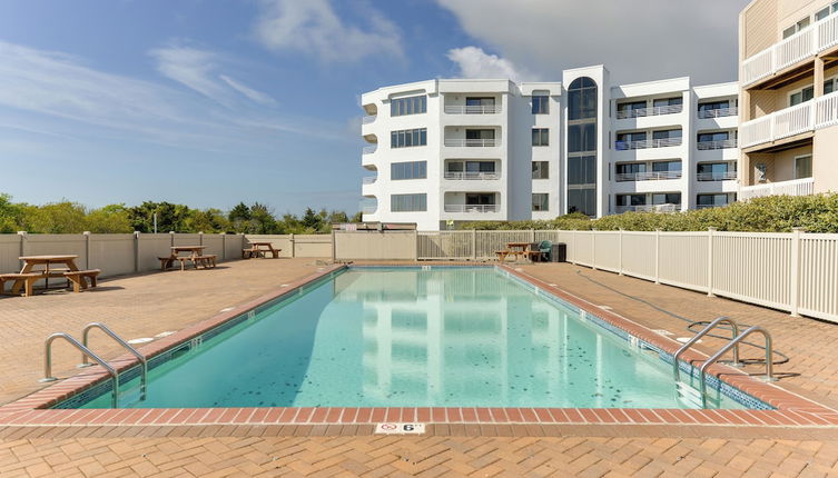 Photo 1 - Brigantine Condo w/ Beach Access & Pool Views