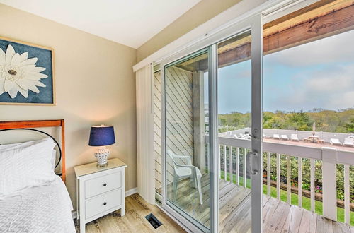 Photo 8 - Brigantine Condo w/ Beach Access & Pool Views