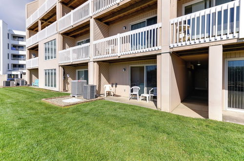 Foto 44 - Brigantine Condo w/ Beach Access & Pool Views