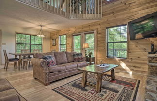 Photo 1 - Rustic Pigeon Forge Home w/ Private Hot Tub