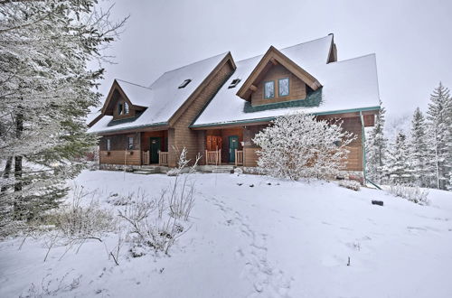 Photo 19 - Comfy Lutsen Mountain Villa w/ Balcony & Grill