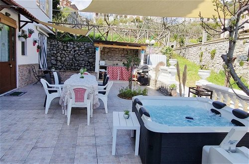 Foto 1 - Amalfi Coast Countryside With Jacuzzi and Garden