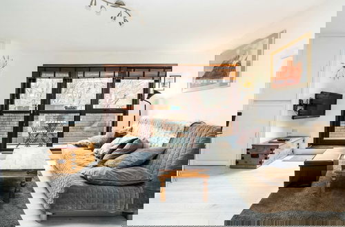 Foto 9 - Luxury Islington Apartment with Balcony