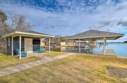 Photo 7 - Lake Dayz Granbury Retreat w/ Private Dock