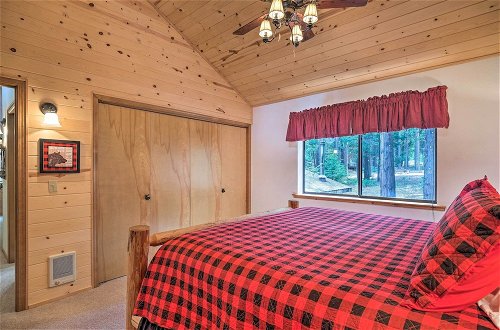 Photo 15 - Cozy Camp Connell Abode w/ Large Game Room