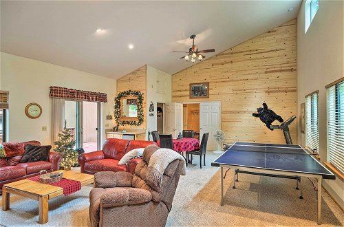 Photo 25 - Cozy Camp Connell Abode w/ Large Game Room