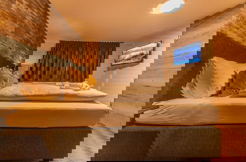 Photo 38 - Tevini Boutique Suites - Apartment Water