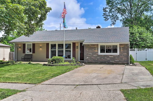 Photo 21 - Parma Heights Home w/ Private Yard & Pergola