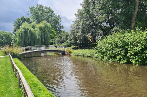 Photo 15 - Inviting 1-bed Apartment in Hemel Hempstead