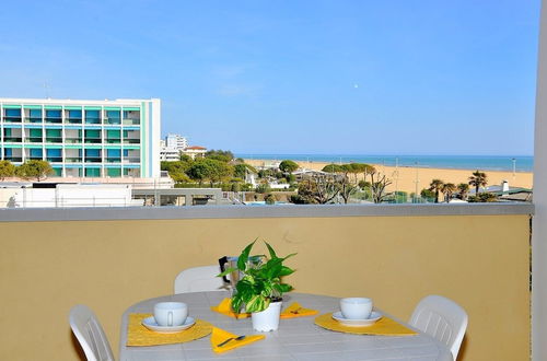 Photo 16 - Peaceful Seaside Flat With Swimming Pool in Bibione