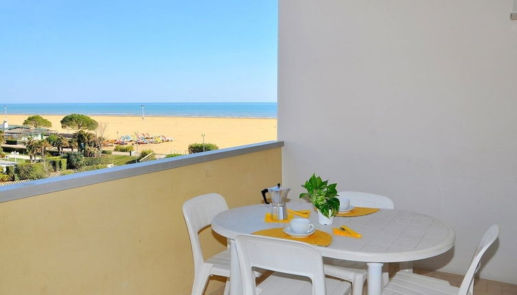 Foto 1 - Peaceful Seaside Flat With Swimming Pool in Bibione