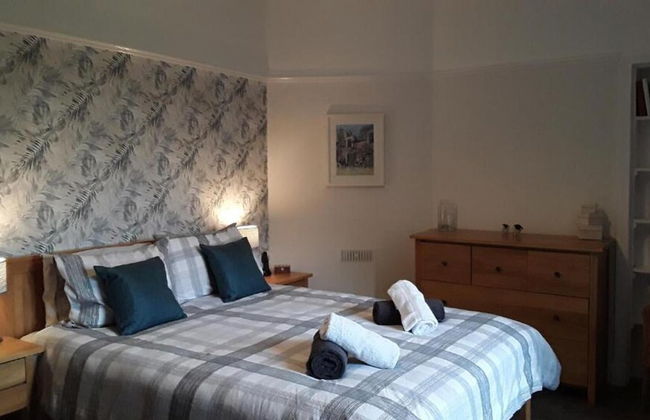 Amazing Cottage With Indoor Private Pool - Photo 2